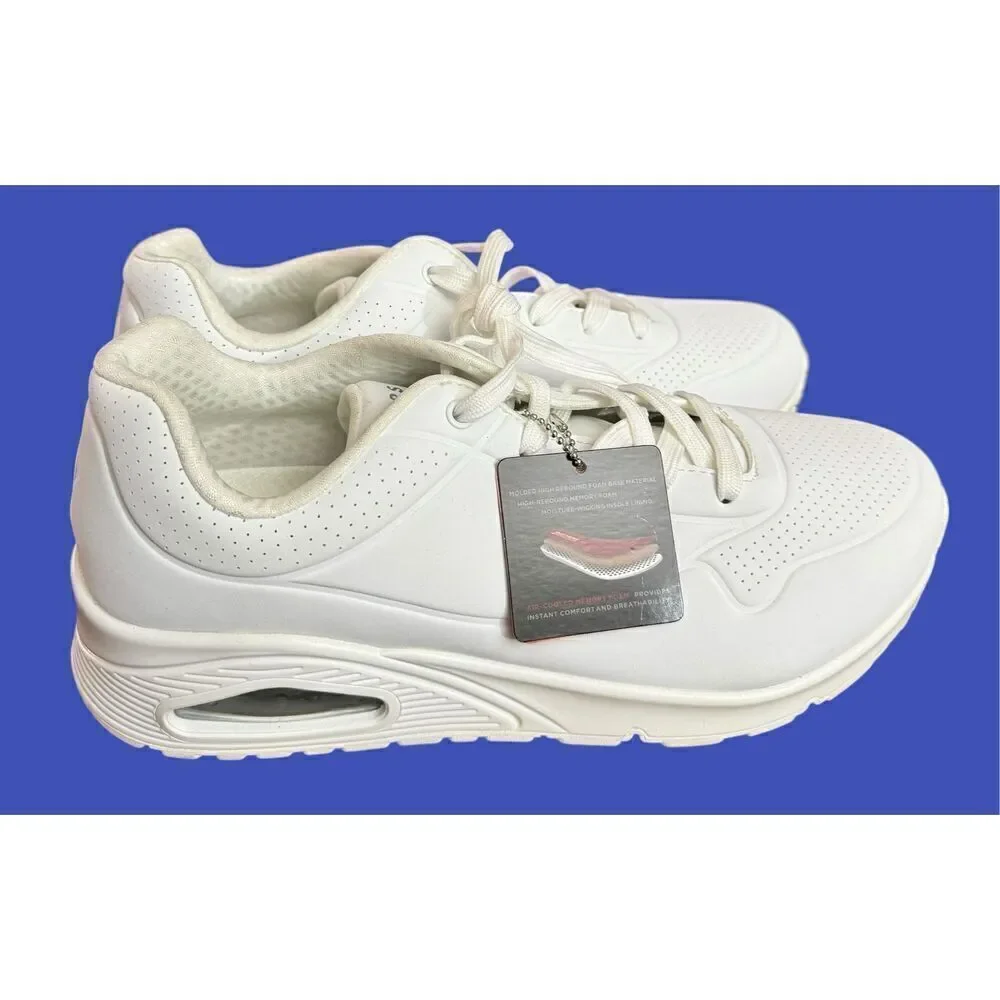 Skechers Memory Foam Wide-Fit Sneakers / SZ: 10 / NWT